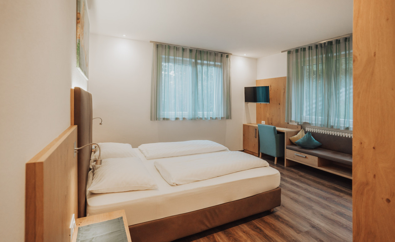 Doppelzimmer Komfort Hotel Römerrast in Kaltern